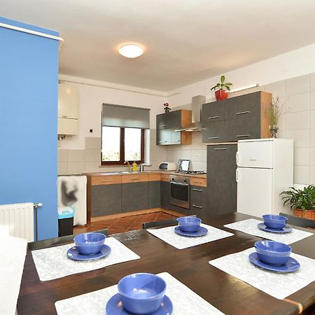 Apartment Puzar 295 Štinjan Buitenkant foto