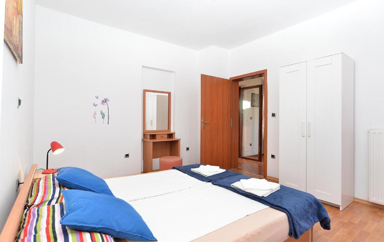 Apartment Puzar 295 Štinjan Buitenkant foto