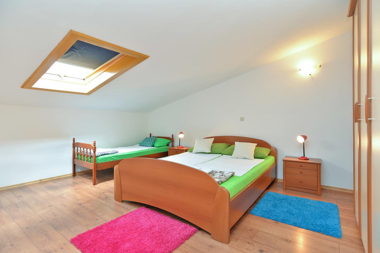 Apartment Puzar 295 Štinjan Buitenkant foto